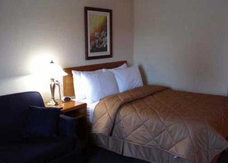 Rodeway Inn Grand Falls Quarto foto